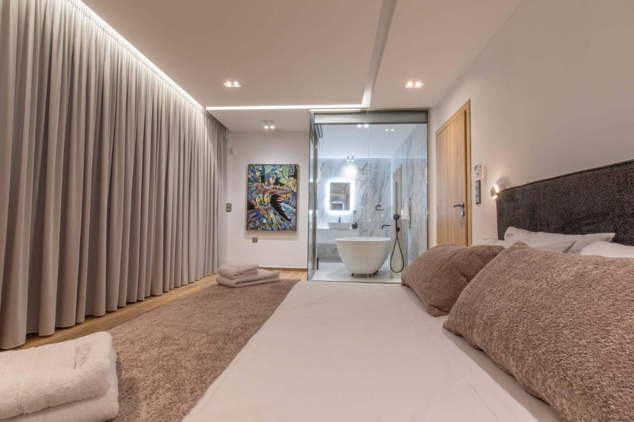 Armonia Luxury Villa 이알리소스 외부 사진