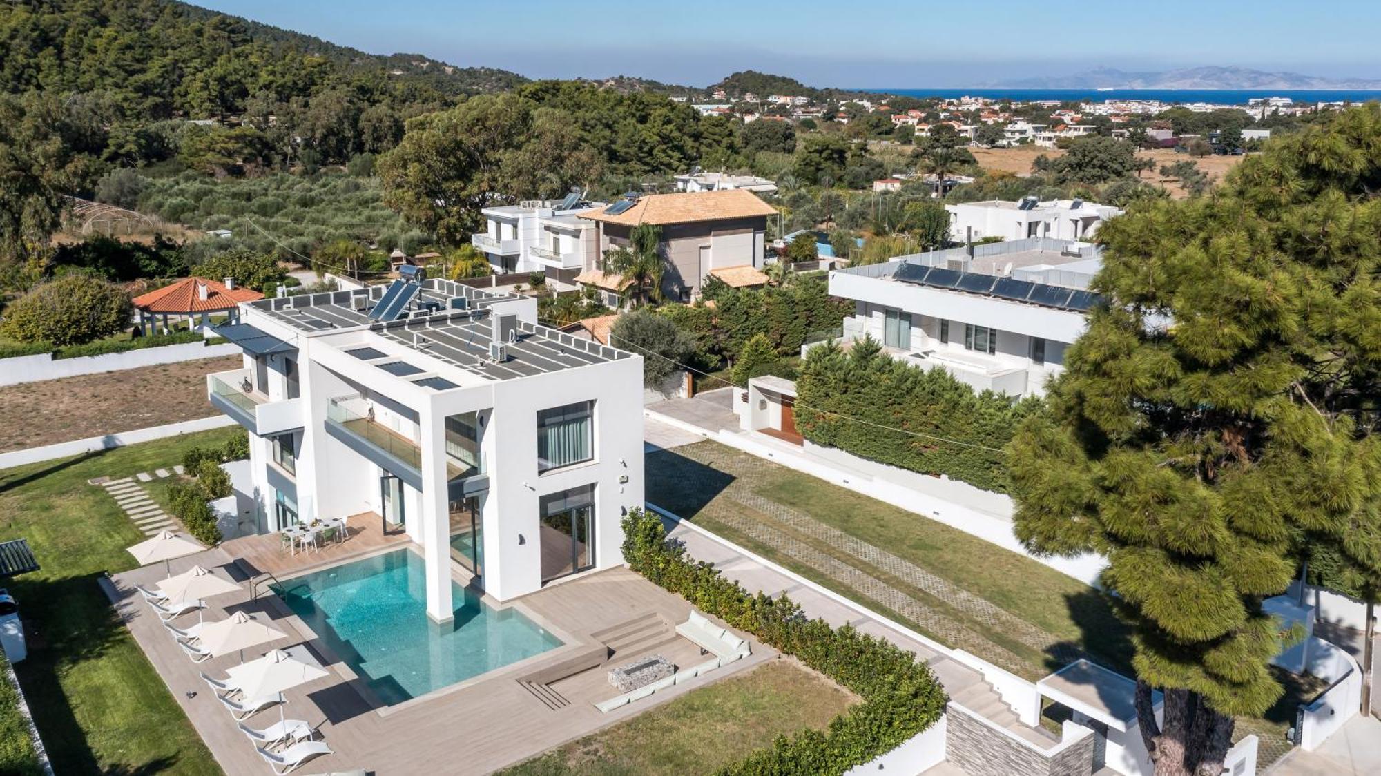 Armonia Luxury Villa 이알리소스 외부 사진