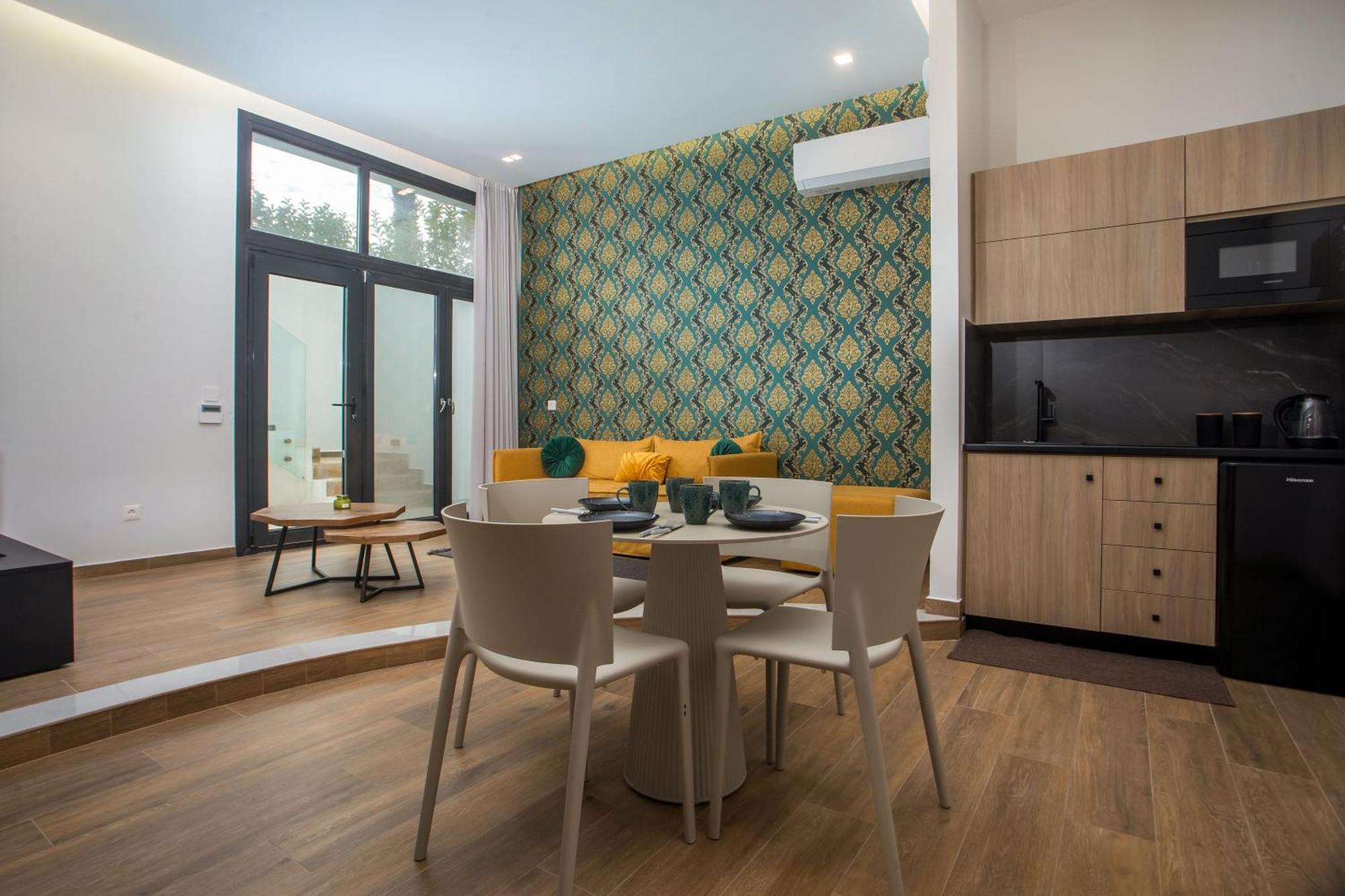 Armonia Luxury Villa 이알리소스 외부 사진