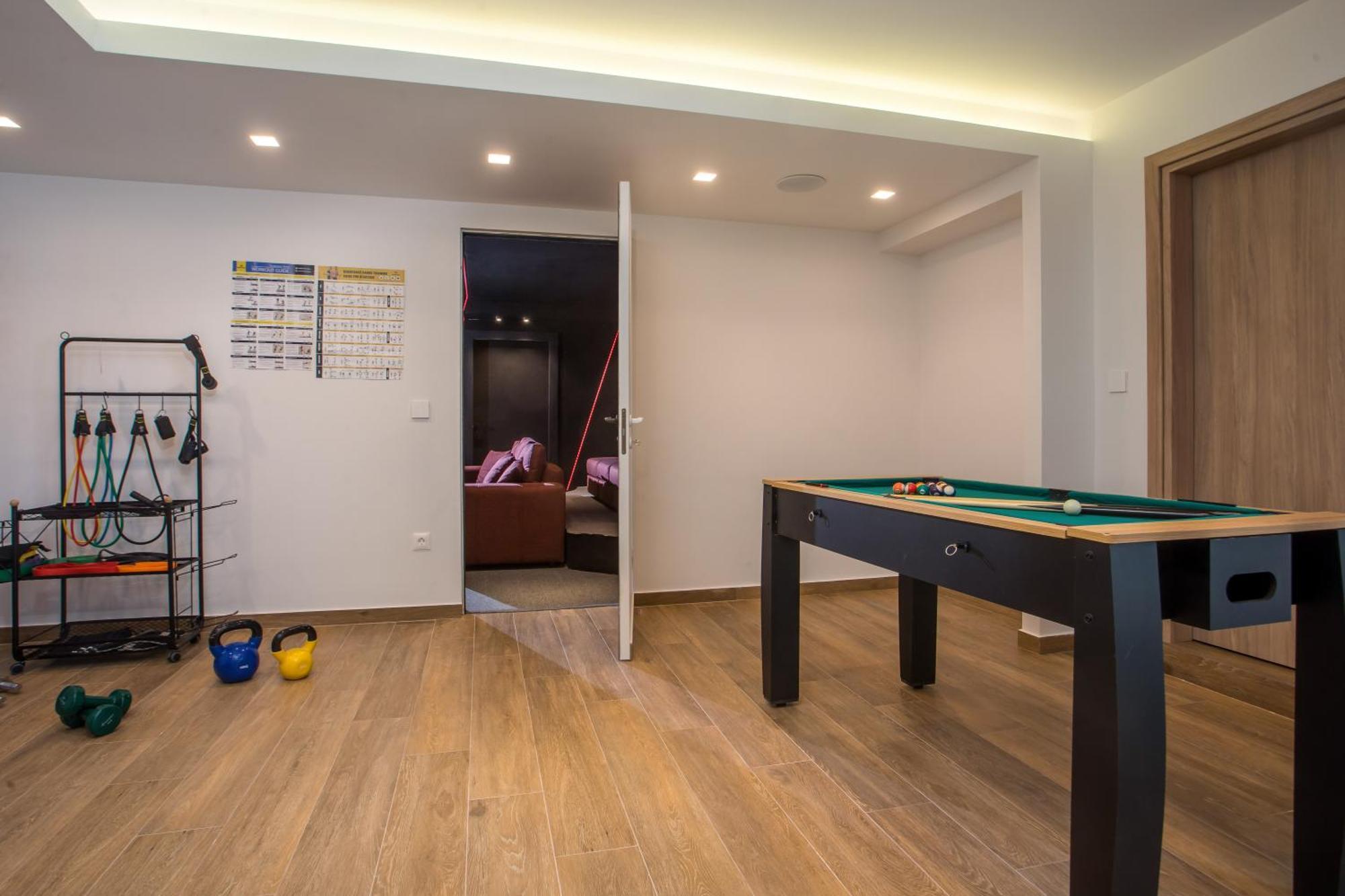 Armonia Luxury Villa 이알리소스 외부 사진